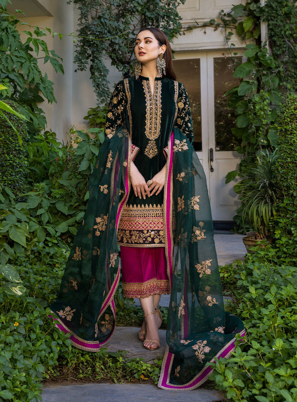 ZAINAB CHOTTANI EMBROIDERED VELVET COLLECTION