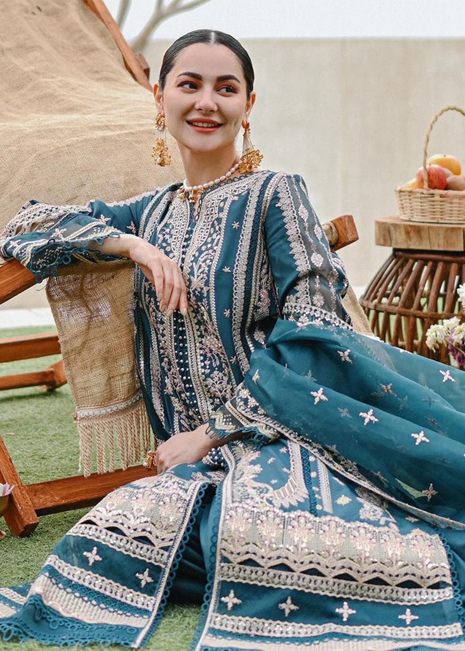 QALAMKAR LUXURY LAWN (Zahra)