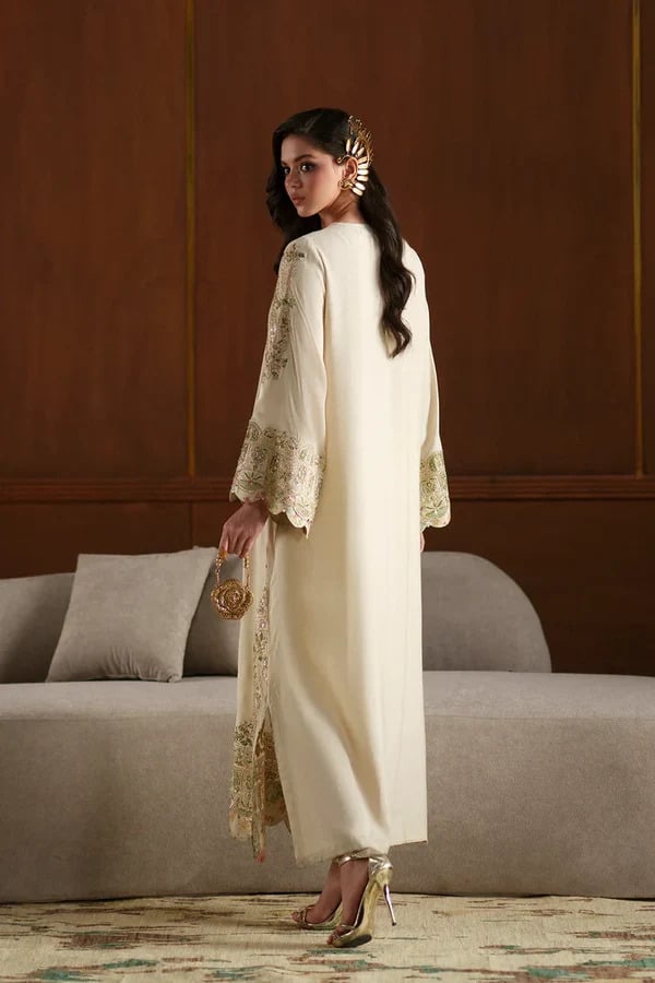 ETHNC KAFTAN EMBROIDERED SILK COLLECTION