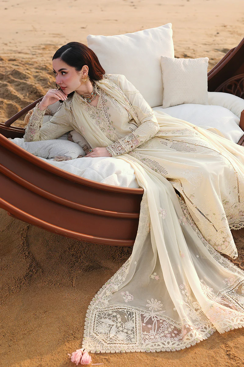 QALAMKAR LUXURY LAWN COLLECTION
