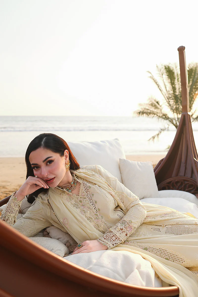 QALAMKAR LUXURY LAWN COLLECTION