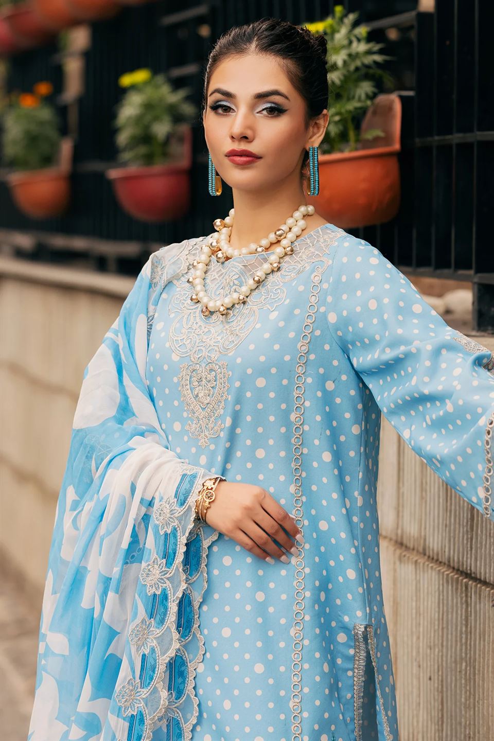 CHARIZMA LUXURY LAWN COLLECTION