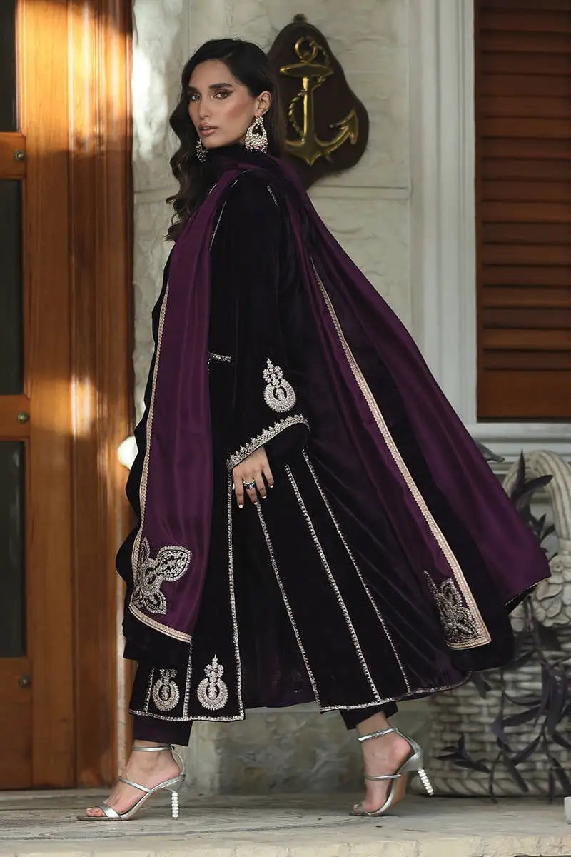 FARAH TALIB AZIZ VELVET COLLECTION