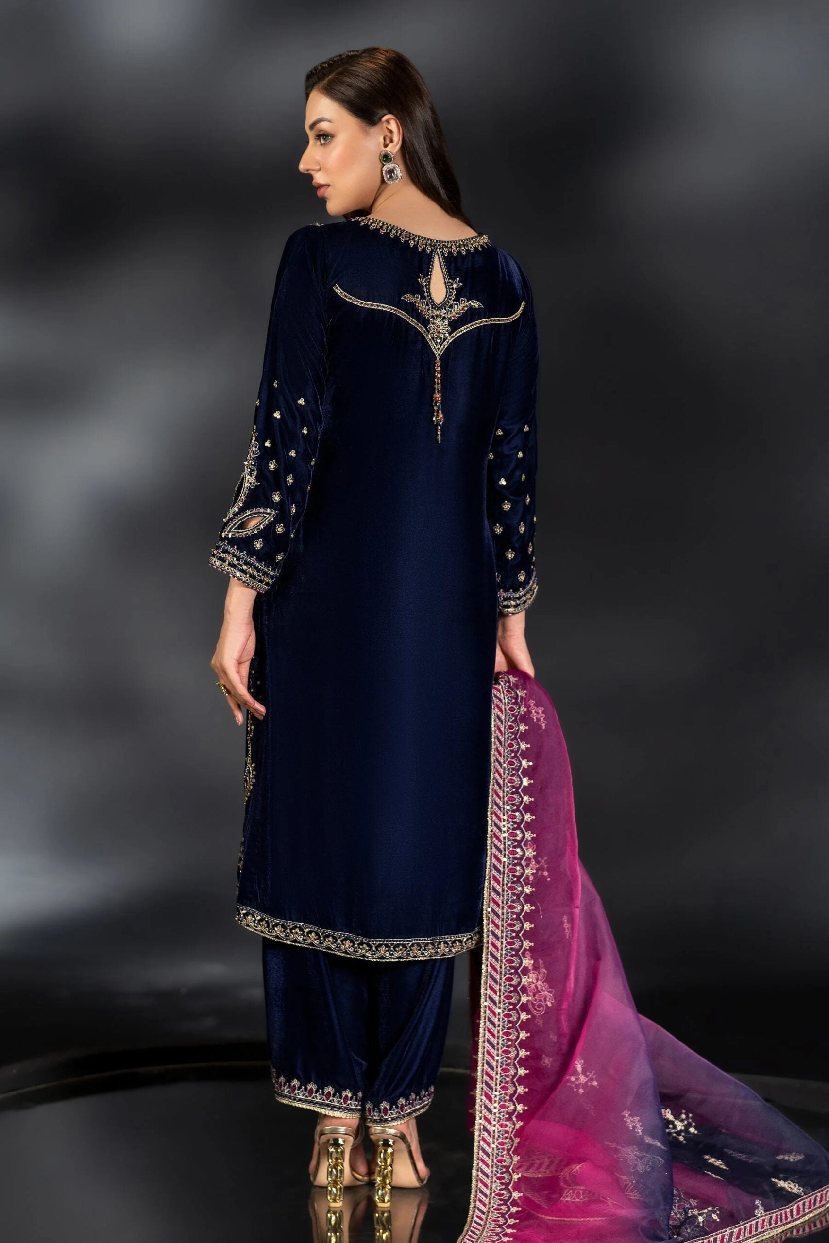 NAQSHI LUXURY VELVET