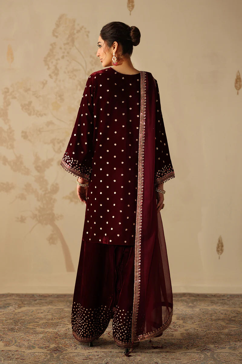 BAROQUE EMBROIDERED VELVET COLLECTION