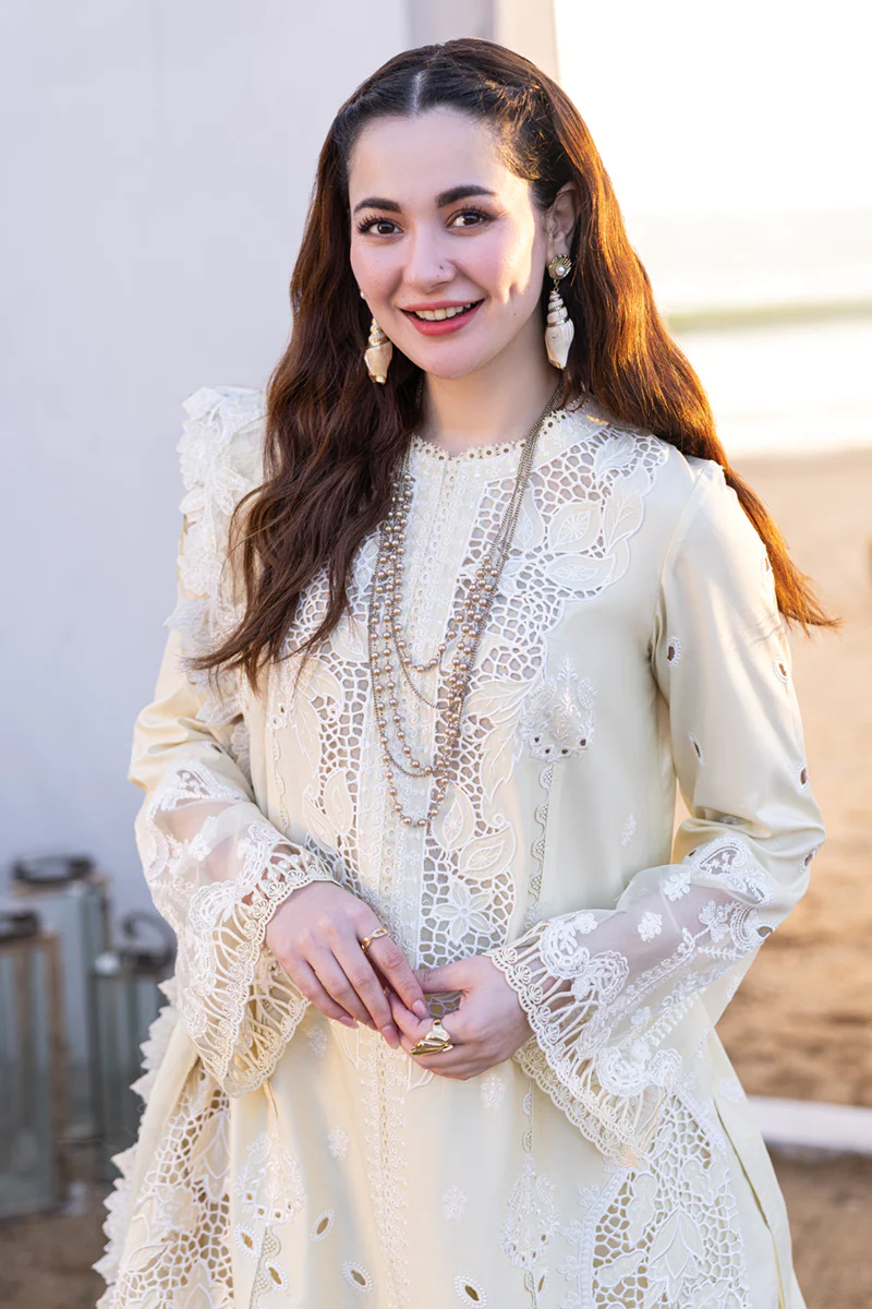 QALAMKAR LUXURY LAWN COLLECTION