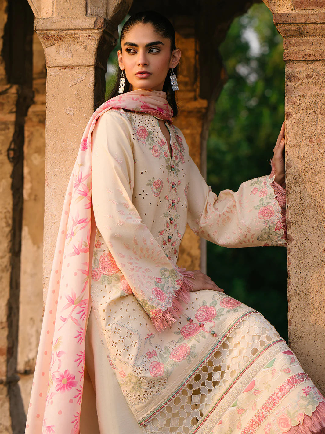 BIN ILYAS LUXURY LAWN COLLECTION