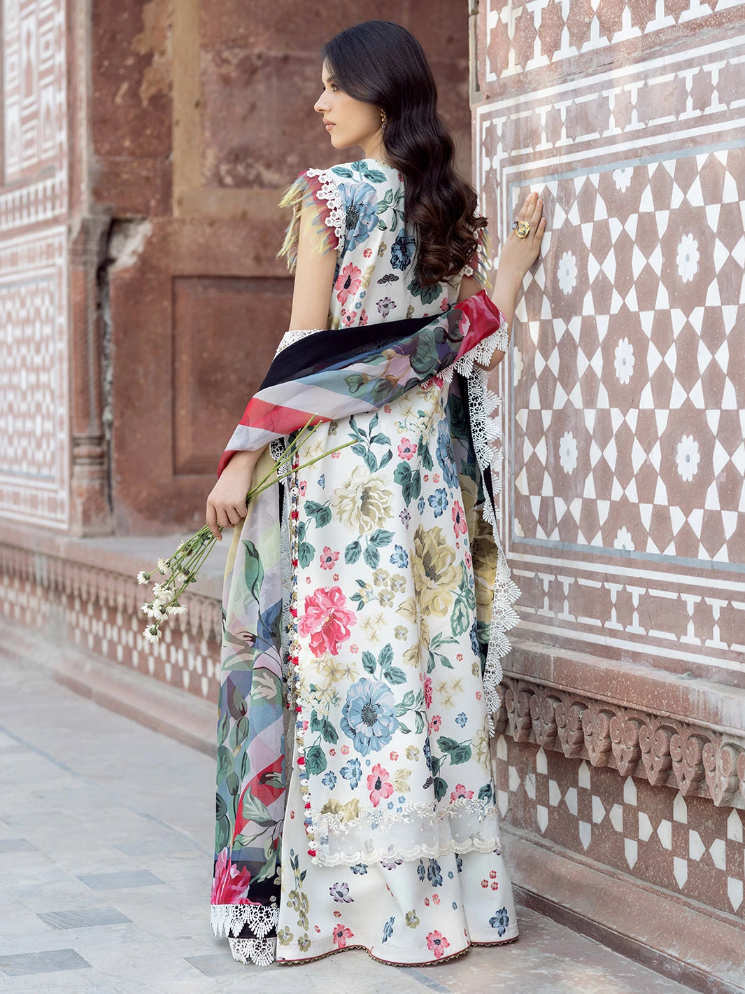 BIN ILYAS LAWN COLLECTION