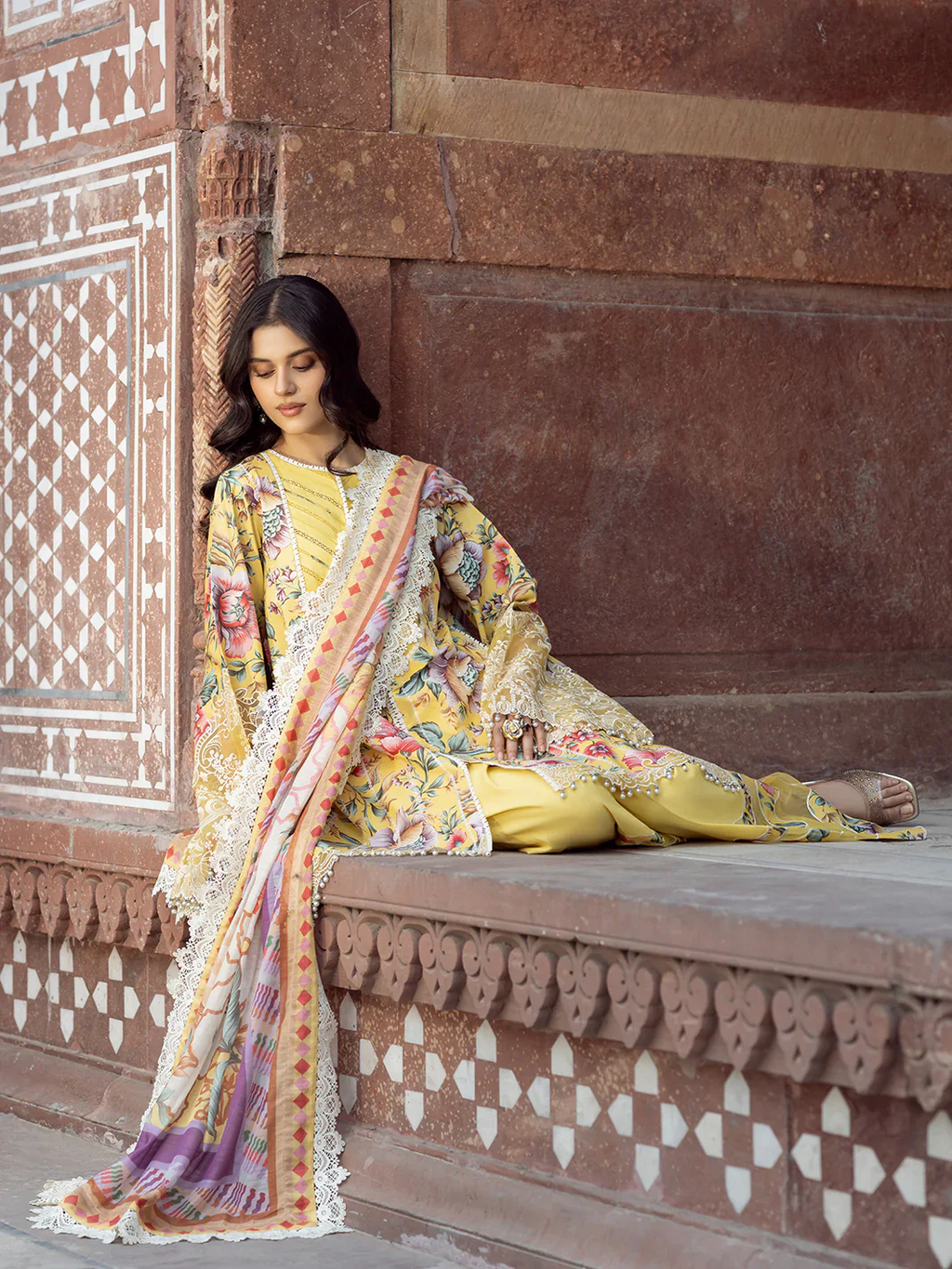 BIN ILYAS LAWN COLLECTION