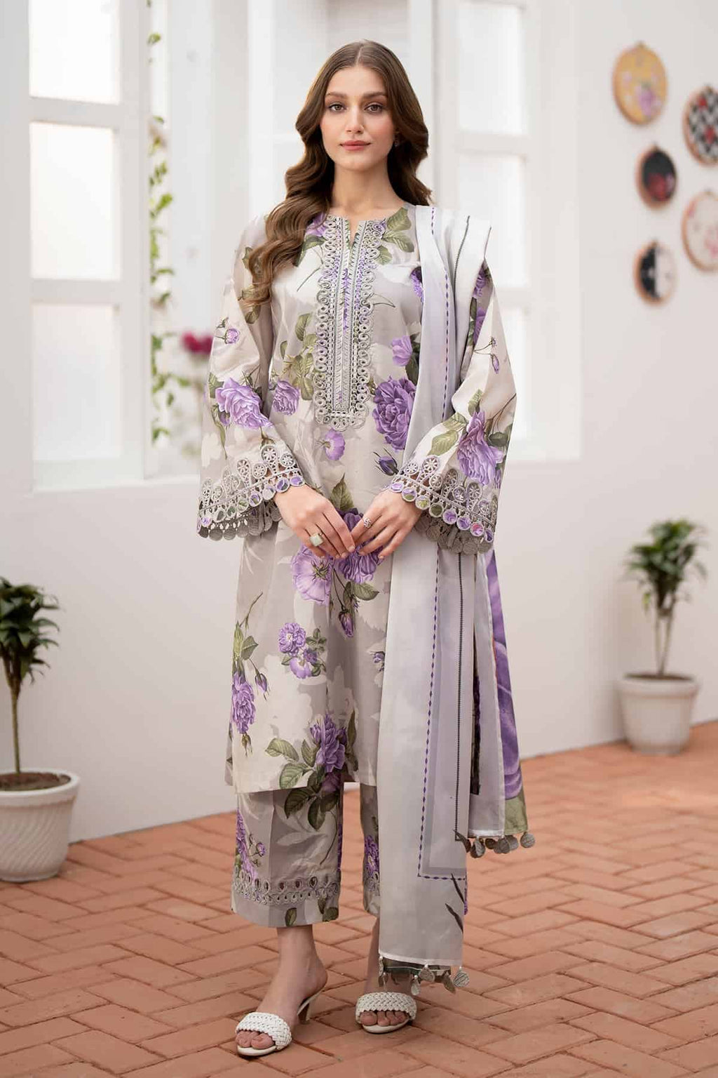 BAROQUE LAWN COLLECTION