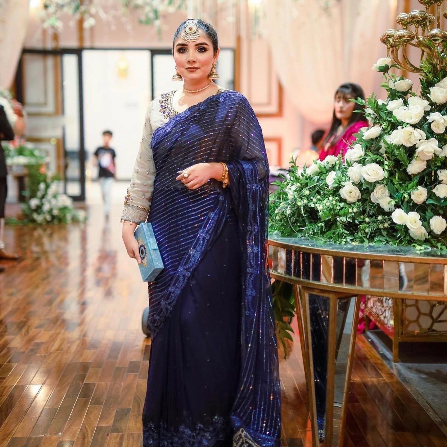 Maria B – Mbroidered Collection