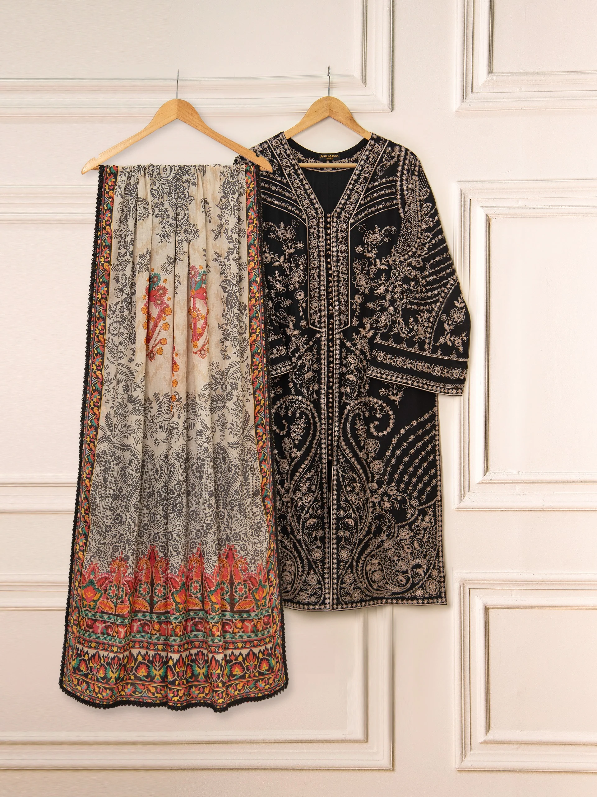 AGHA NOOR LUXURY LAWN COLLECTION