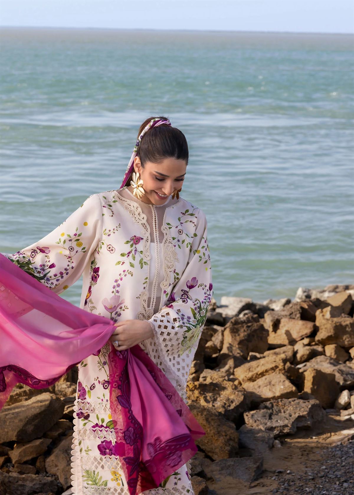 CRIMSON LAWN COLLECTION