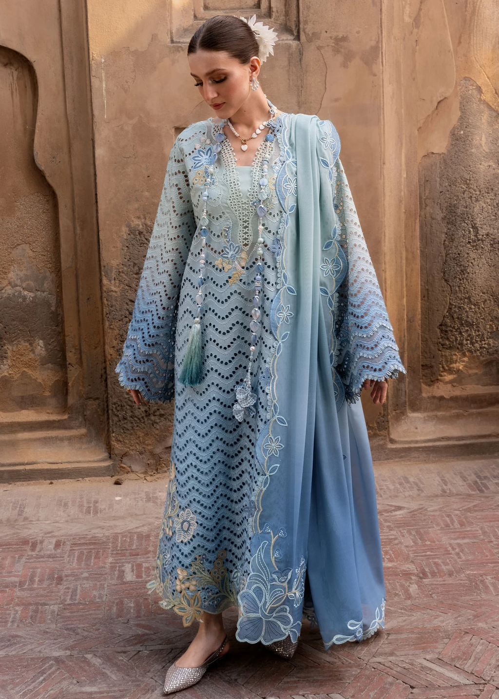 CRIMSON LAWN COLLECTION