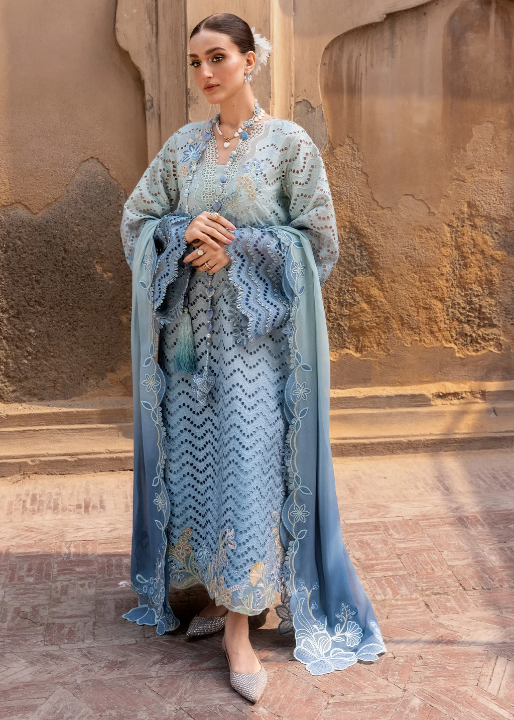 CRIMSON LAWN COLLECTION