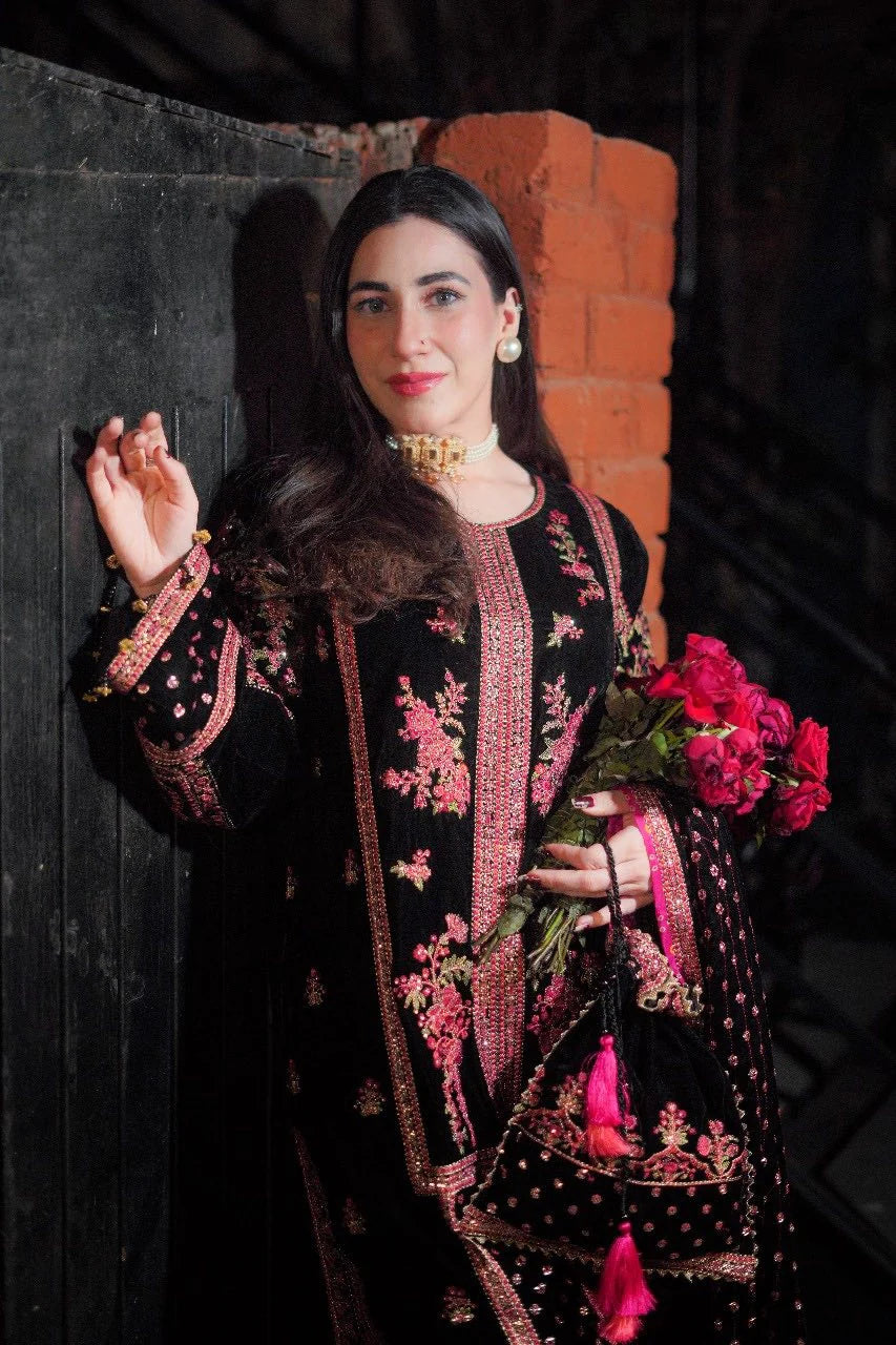 ANEELA’S LUXURY LAWN COLLECTION