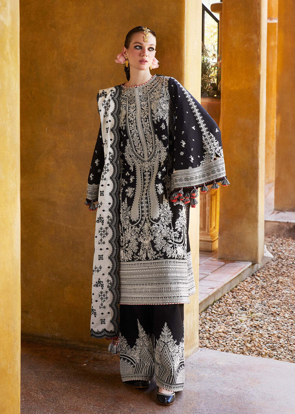 HUSSAIN REHAN LUXURY LAWN COLLECTION