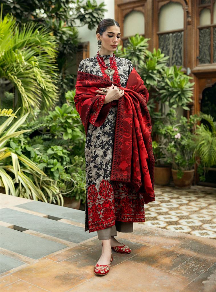 ZAINAB CHOTTANI UNSTITCHD LAWN COLLECTION