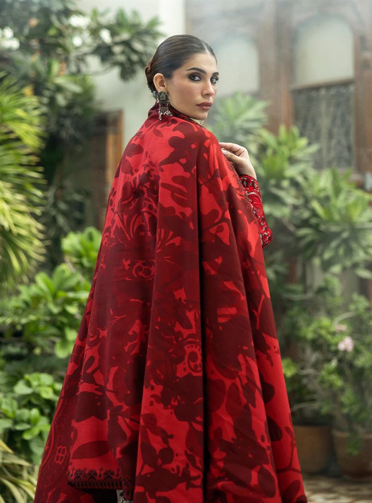 ZAINAB CHOTTANI UNSTITCHD LAWN COLLECTION