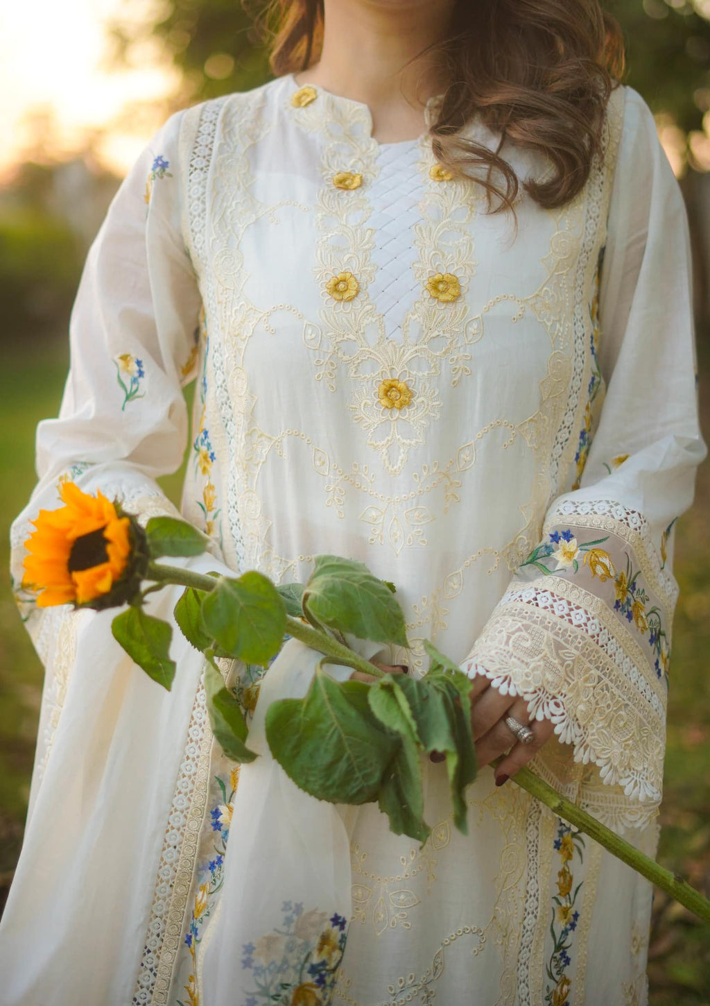 GHOUSIA COLLECTON LUXURY LAWN COLECTION