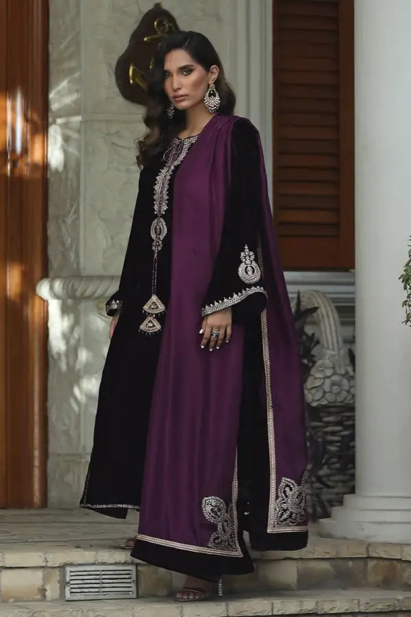 FARAH TALIB AZIZ VELVET COLLECTION