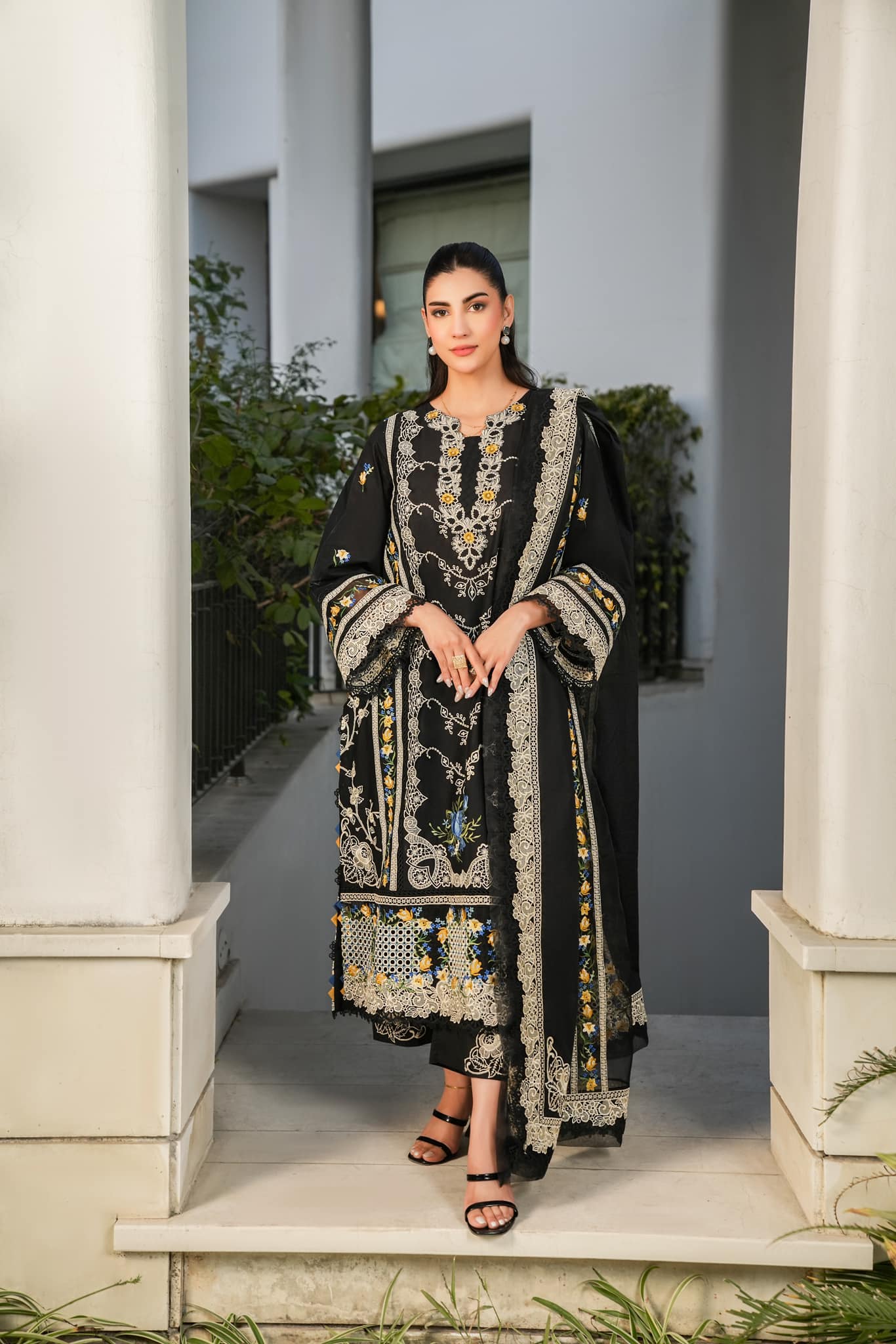 GHOUSIA COLLECTON LUXURY LAWN COLECTION