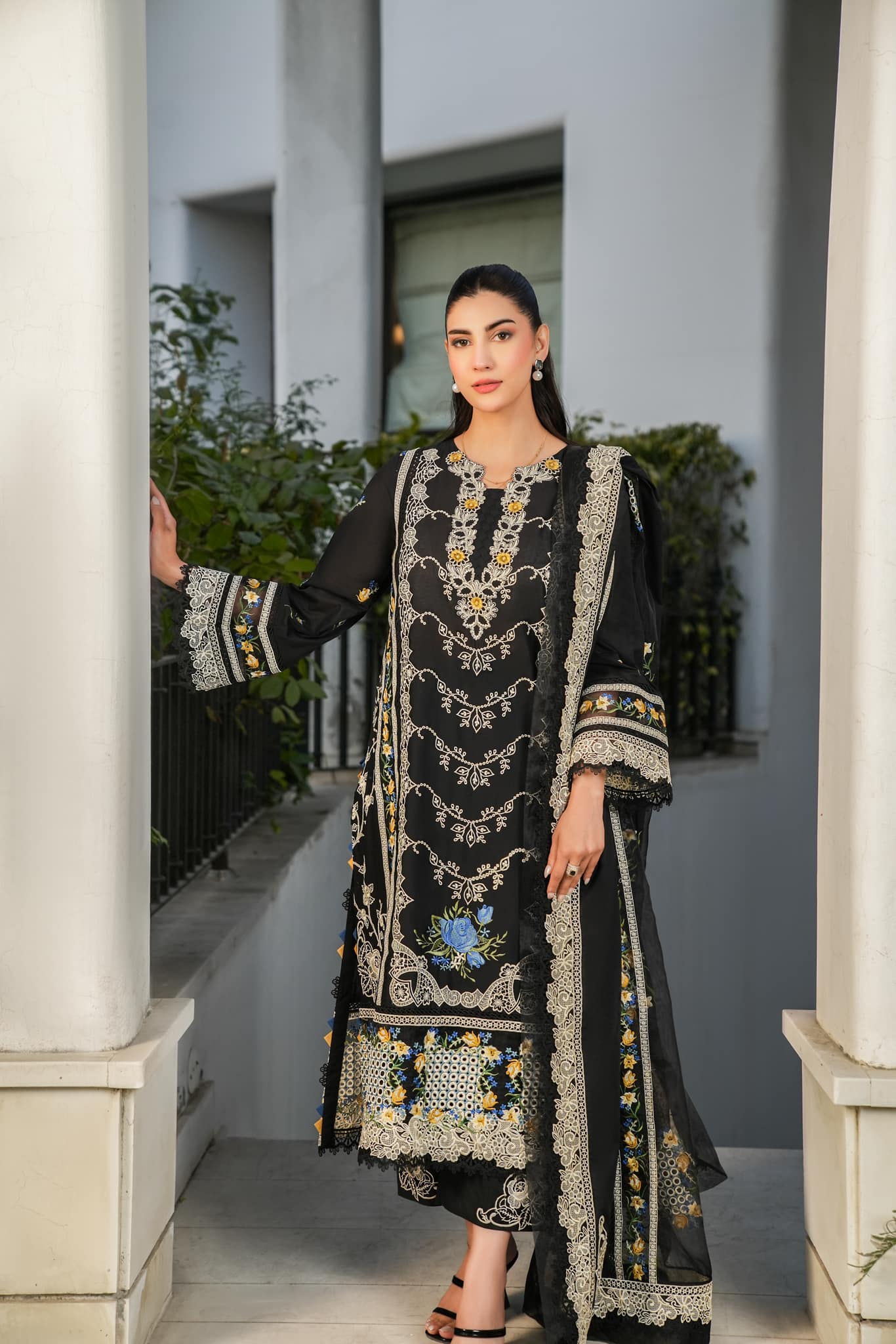 GHOUSIA COLLECTON LUXURY LAWN COLECTION