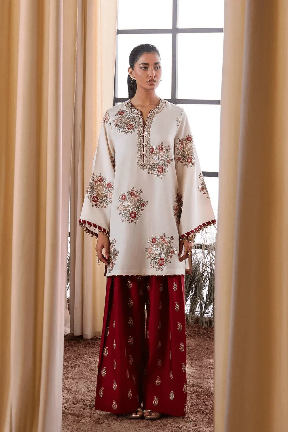 ETHNC LUXURY SHEESHA SILK – SOHAIALIABRO