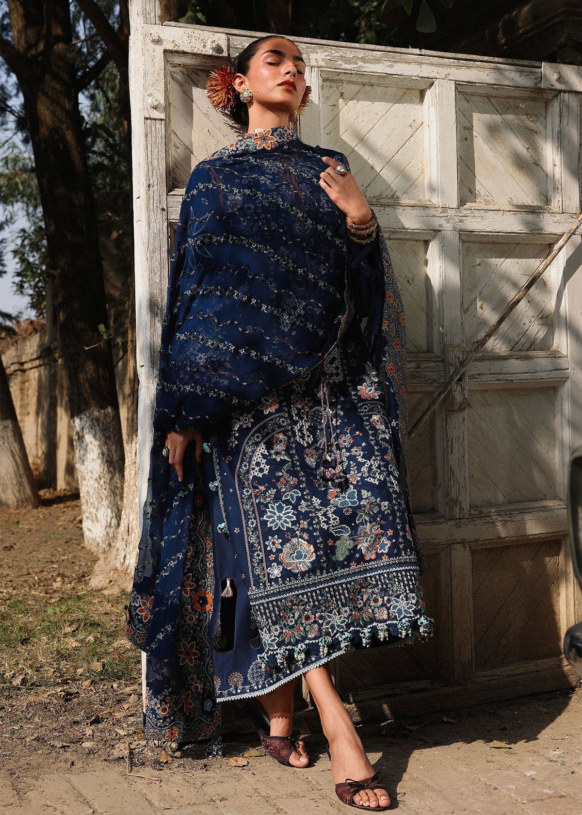 HUSSAIN REHAN LUXURY LAWN COLLECTION