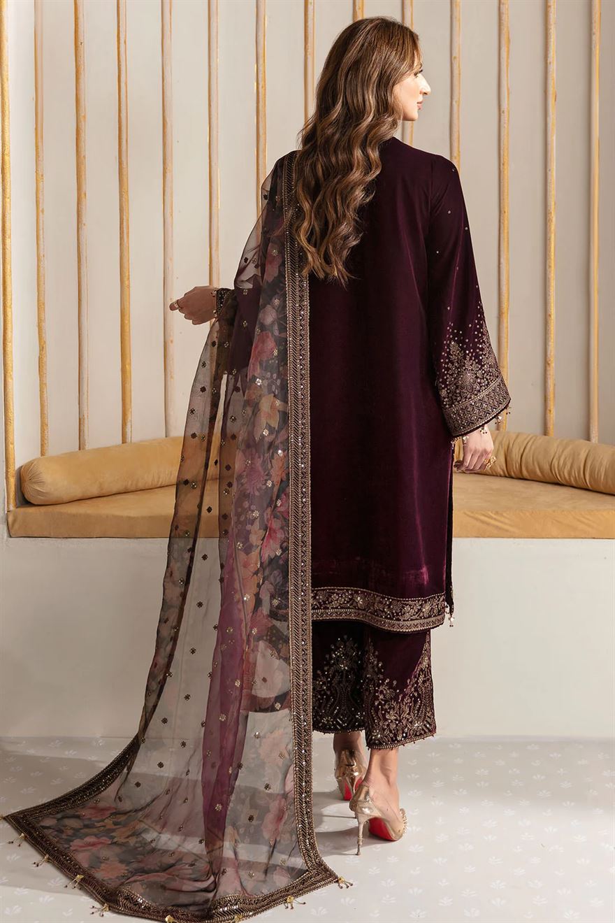JAZMIN EMBROIDERED VELVET COLLECTION