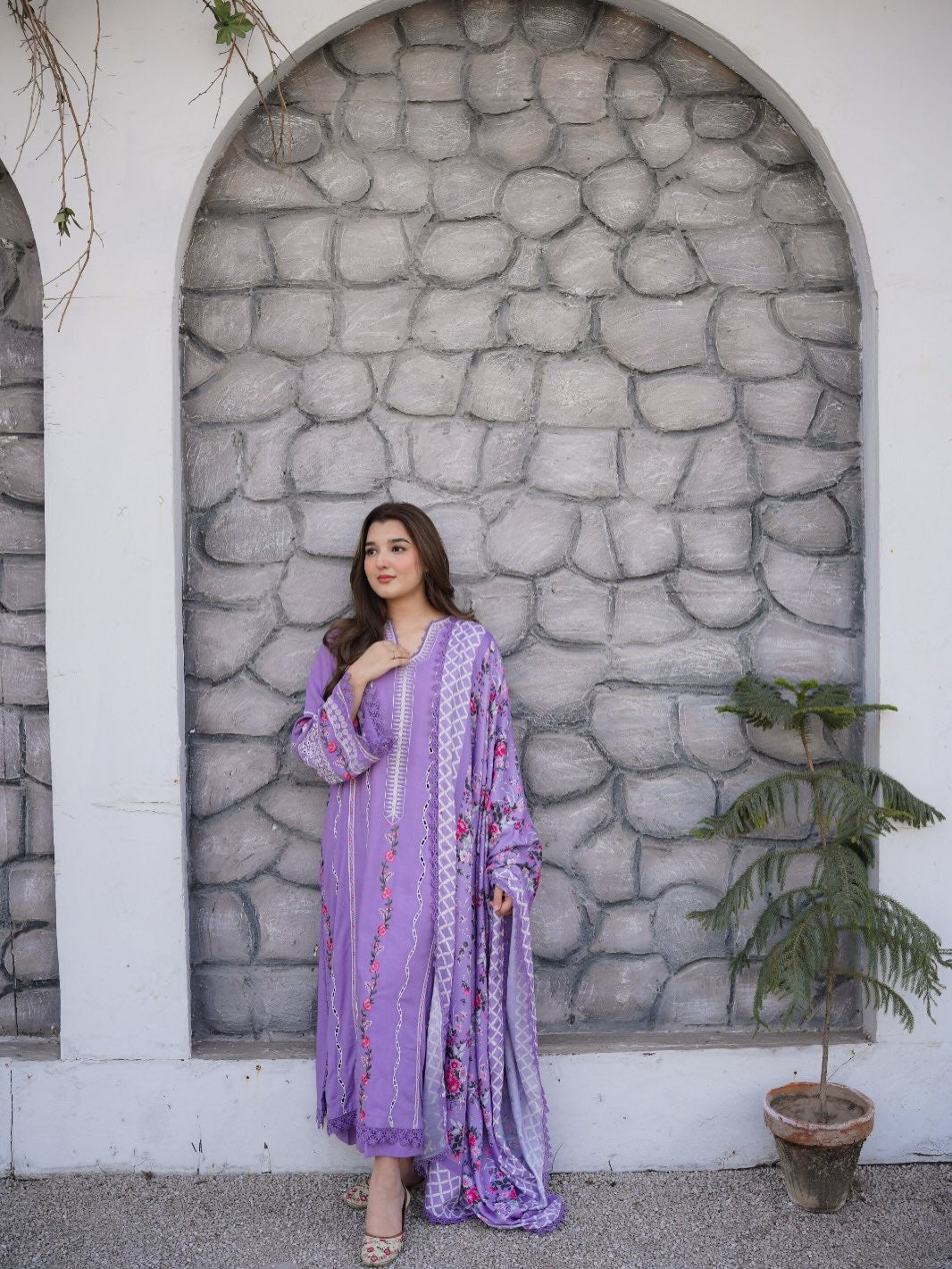 ANEELA’S LUXURY LAWN COLLECTION