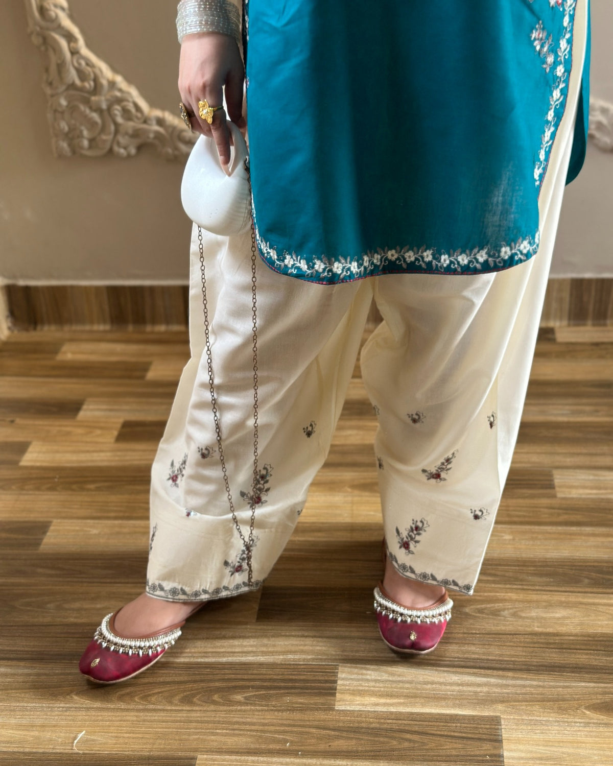 GHOSUIA COLLECTION KAFTAN EMBROIDERED SILK COLLECTION