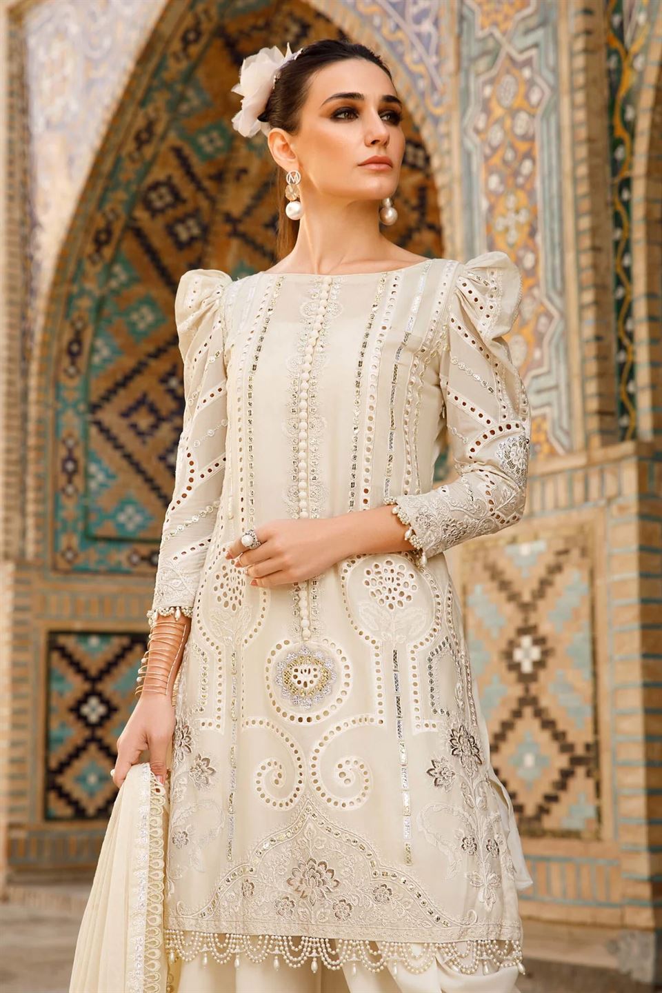 MARIA.B LUXURY LAWN COLLECTION