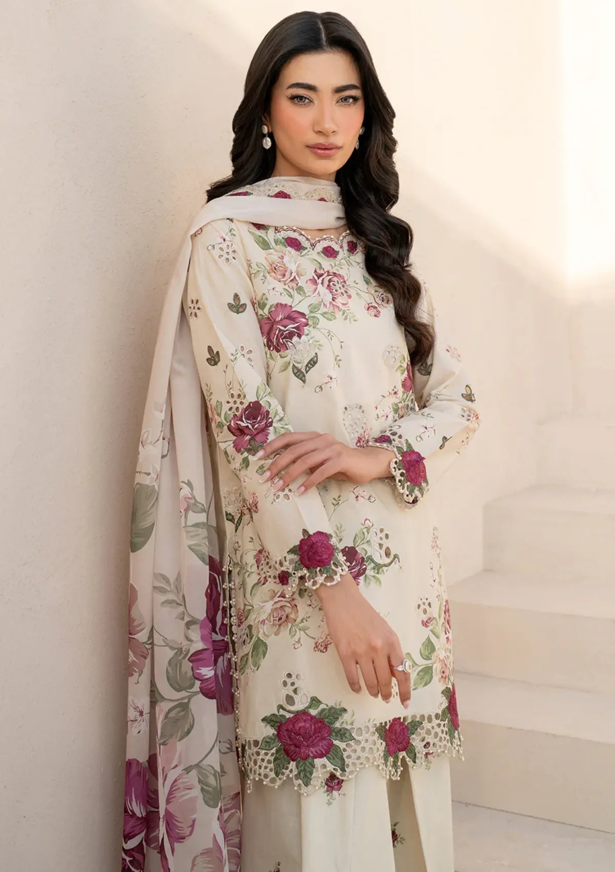 IZNIK LUXURY LAWN UNSTITCH