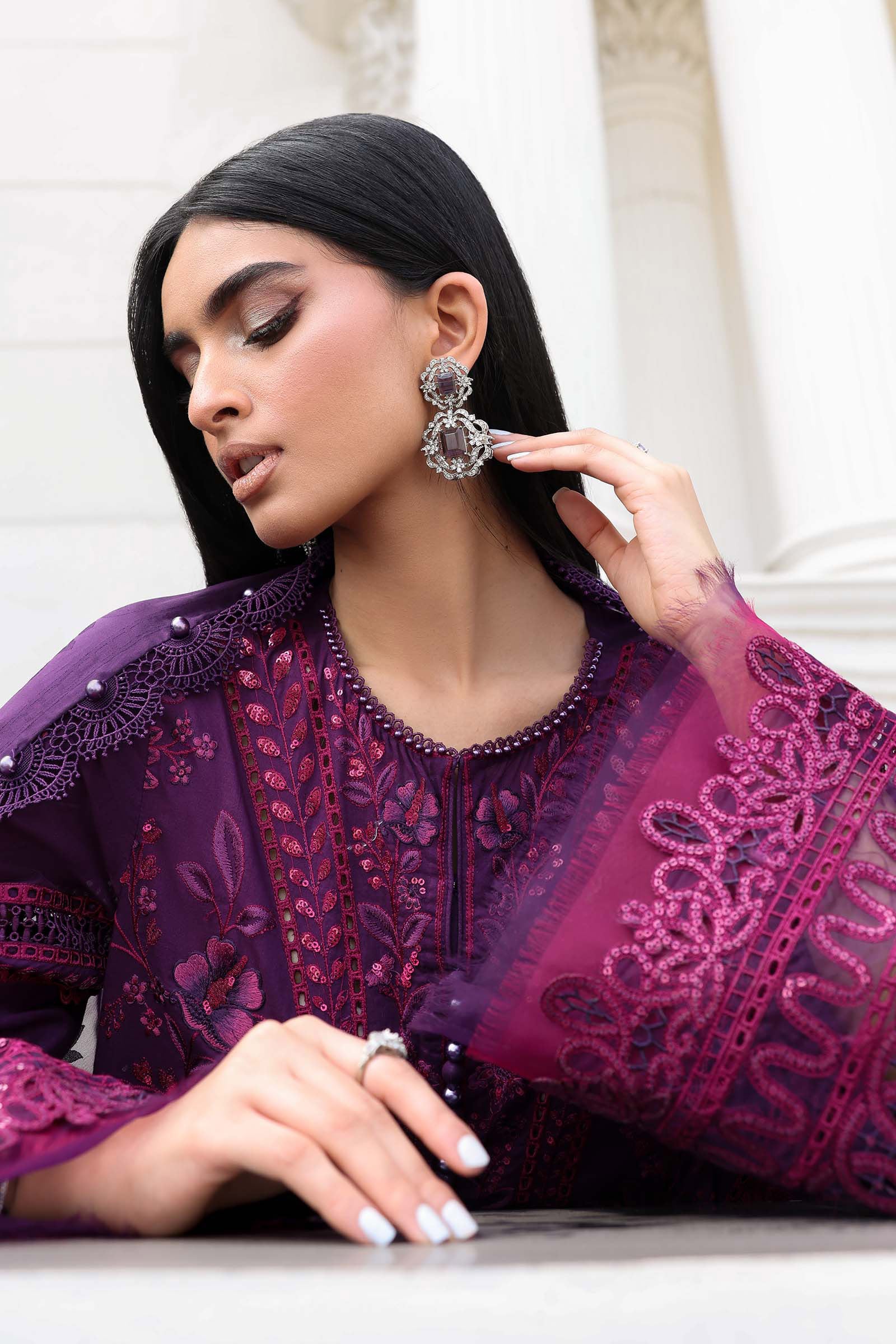 MARIA B LUXURY LAWN UNSTITCH