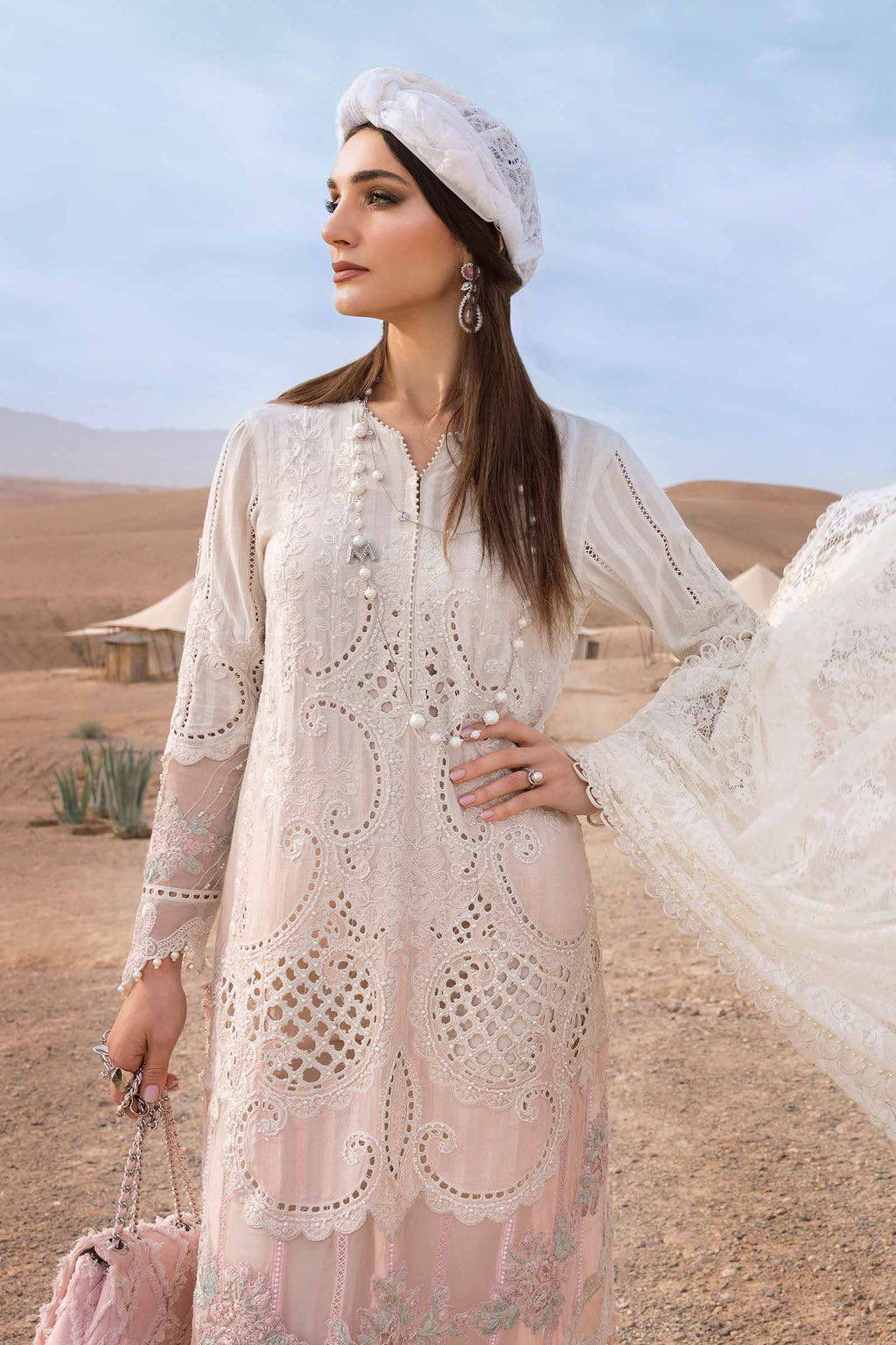 MARIA B LUXURY LAWN UNSTITCH