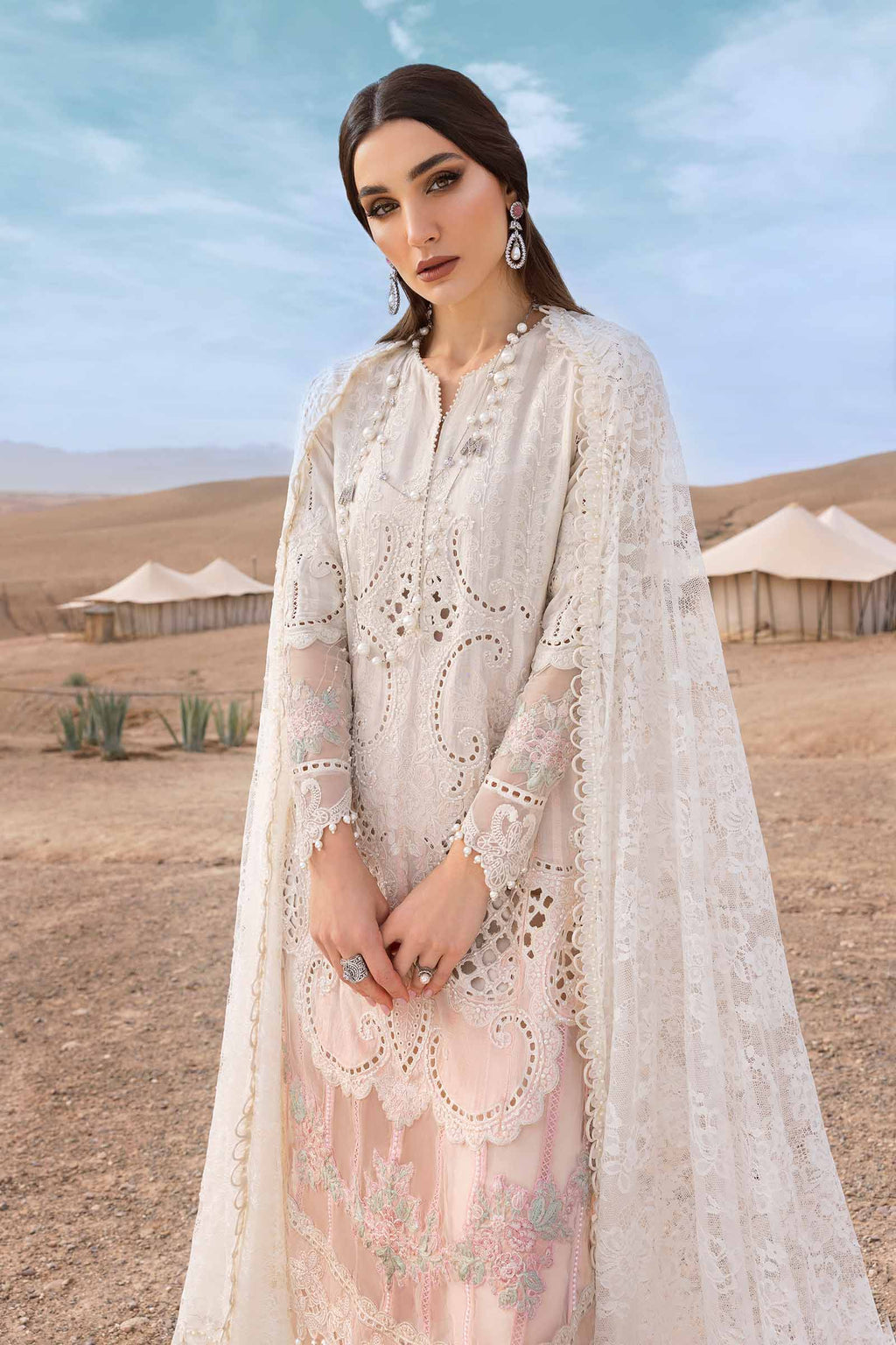MARIA B LUXURY LAWN UNSTITCH