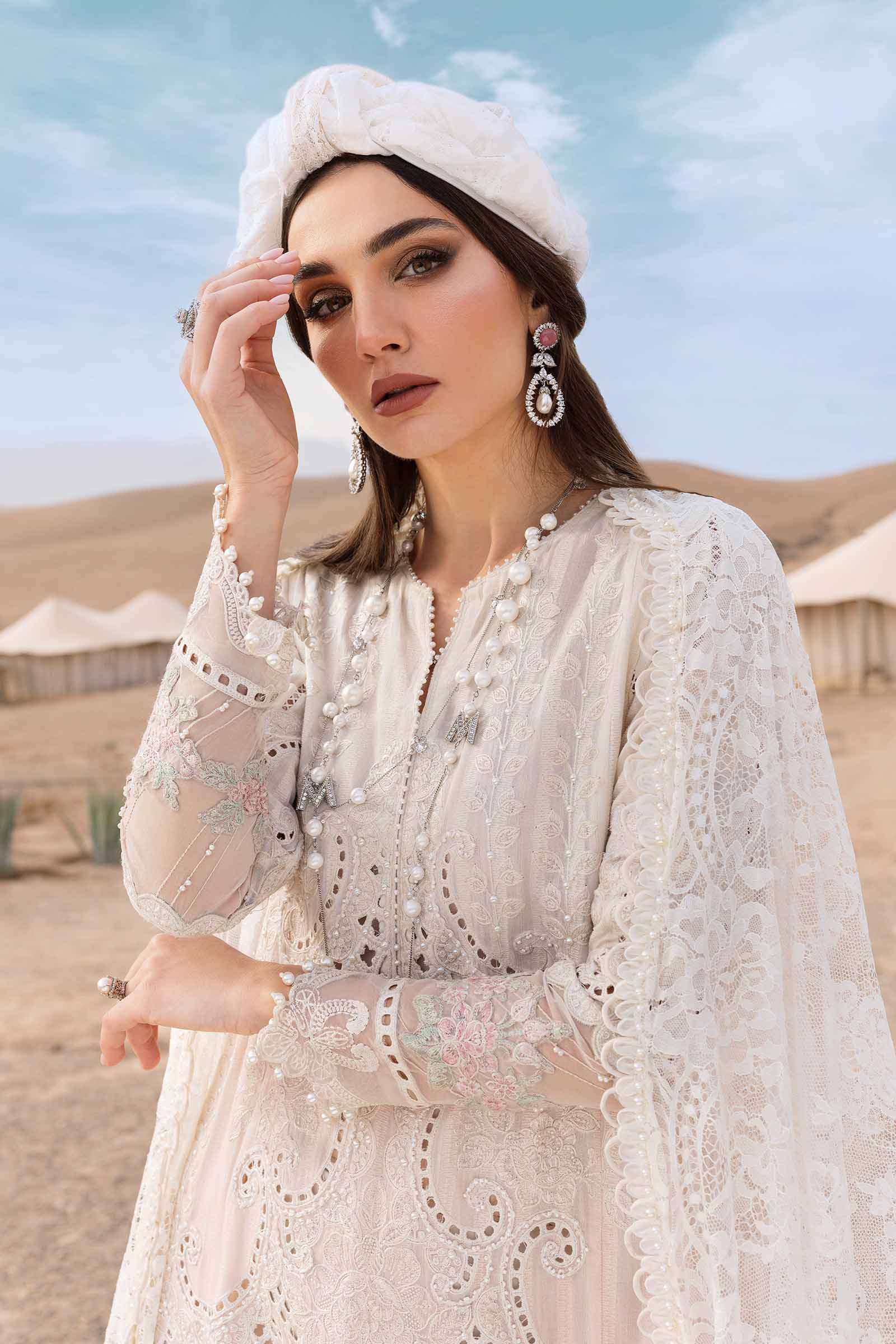 MARIA B LUXURY LAWN UNSTITCH