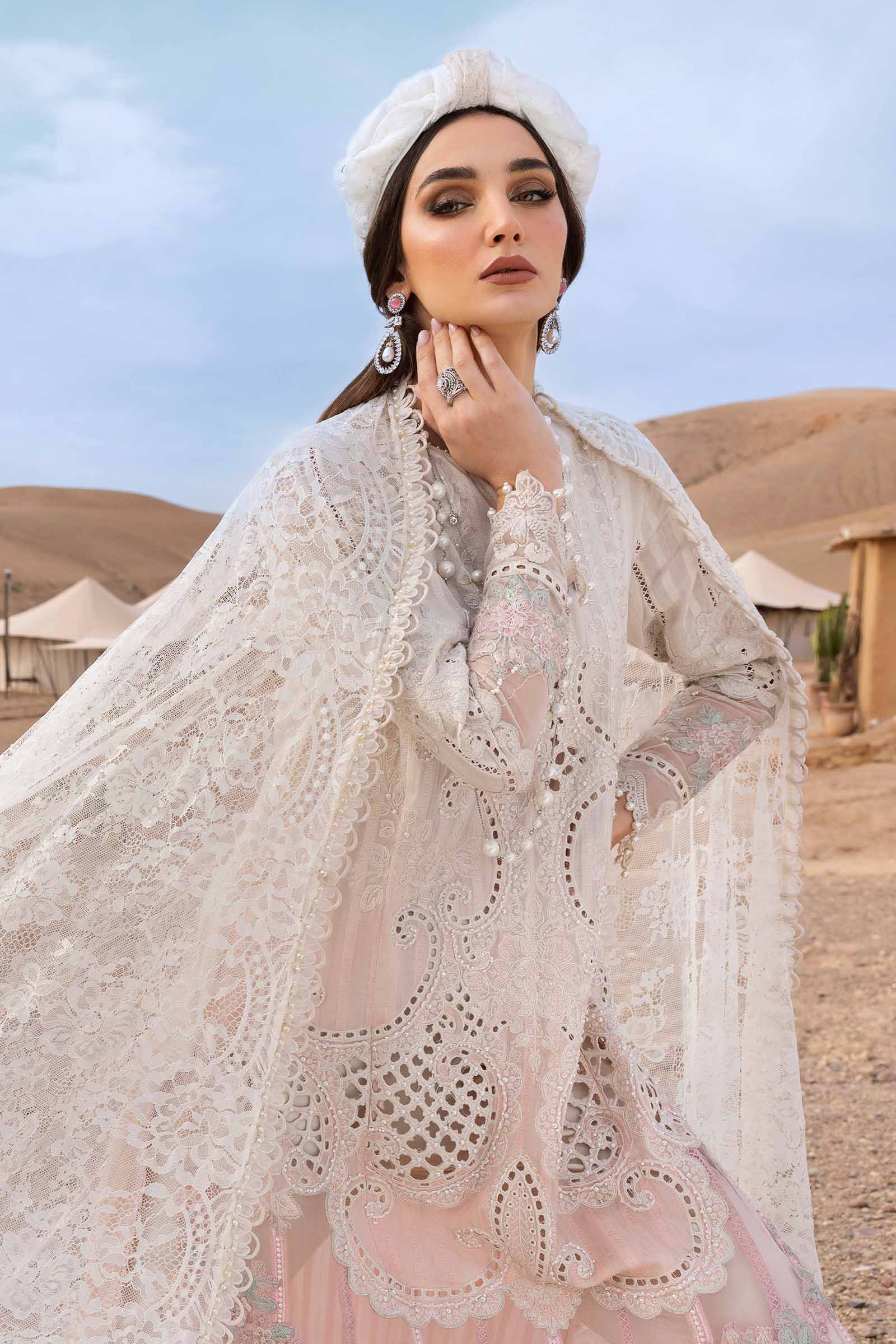 MARIA B LUXURY LAWN UNSTITCH