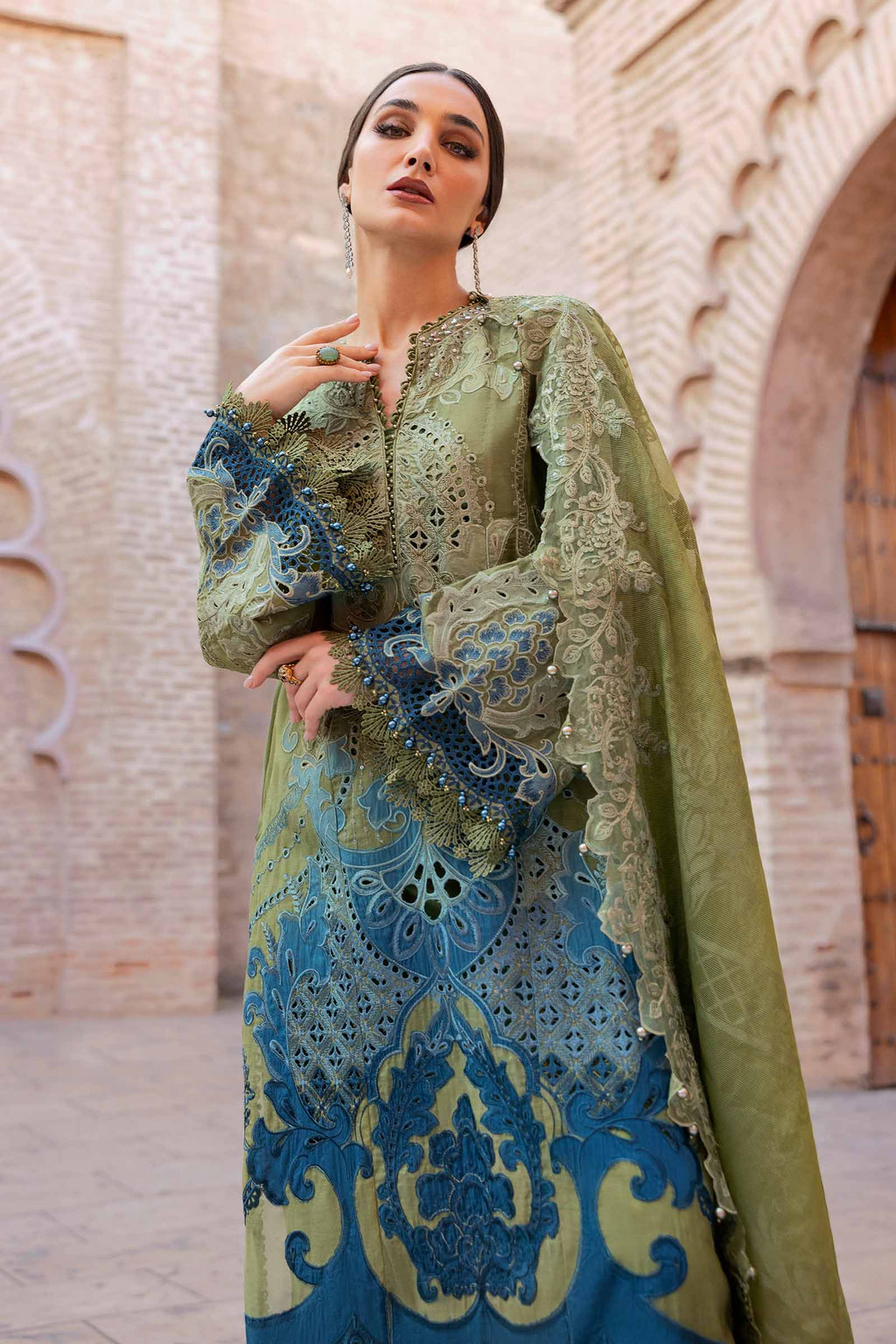 MARIA B LUXURY LAWN UNSTITCH