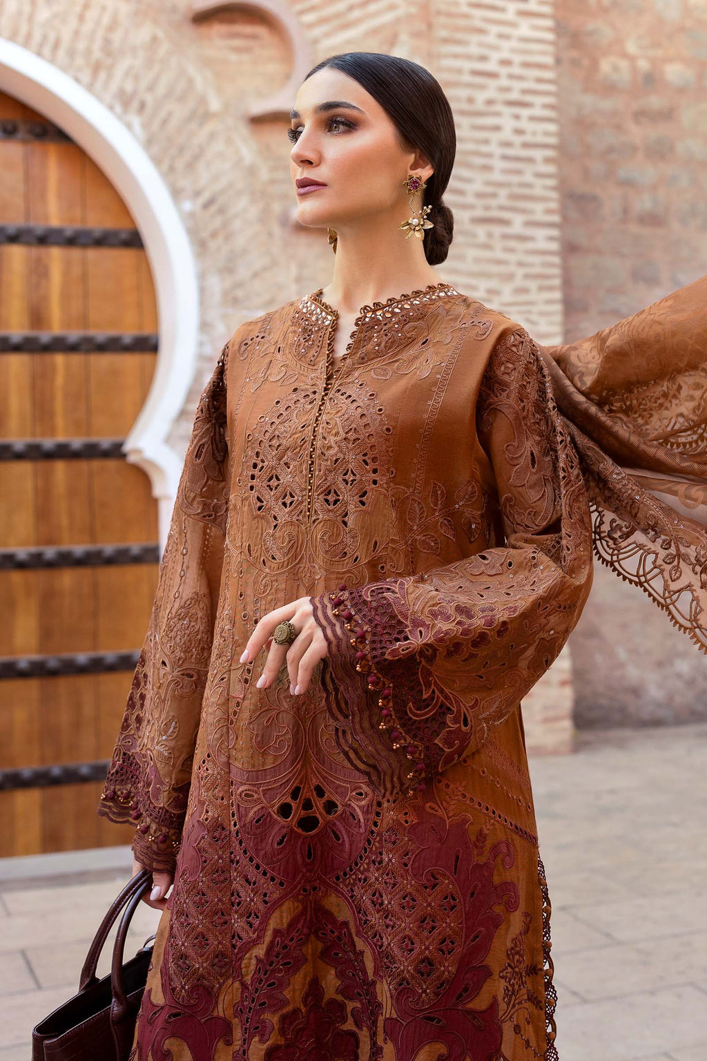 MARIA B LUXURY LAWN UNSTITCH