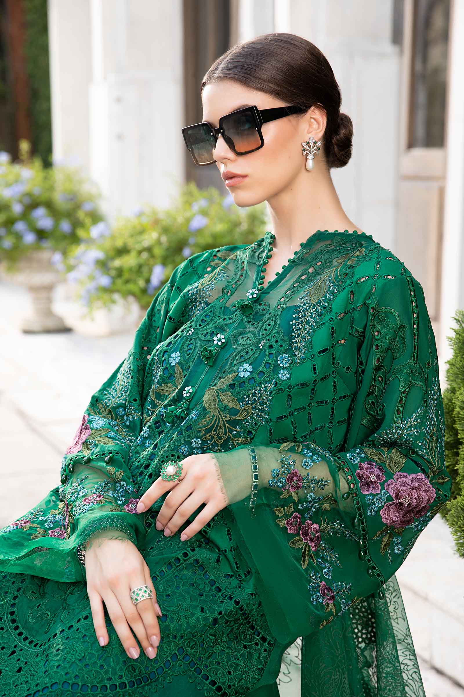 MARIA B LUXURY LAWN UNSTITCH