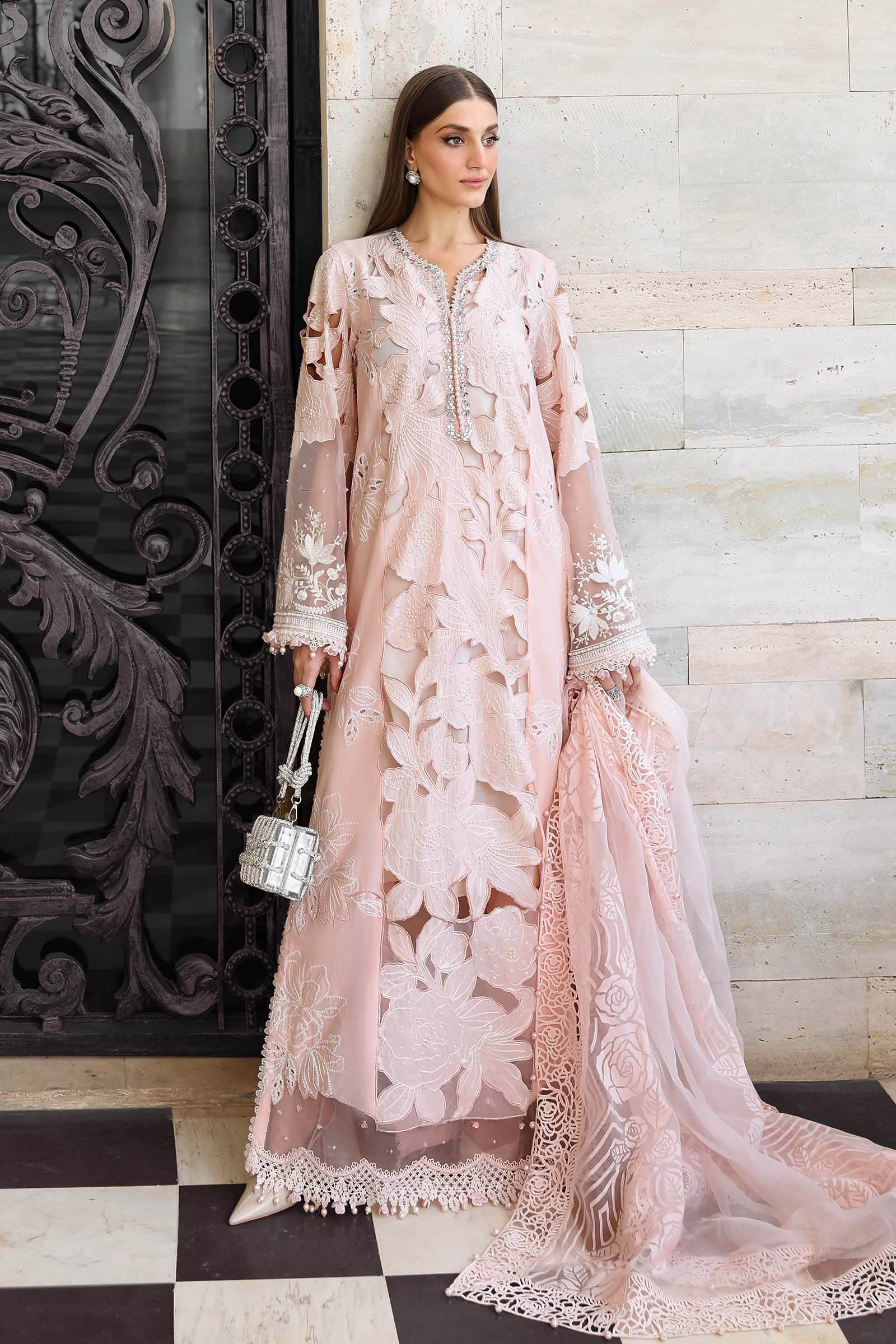 MARIA B LUXURY LAWN UNSTITCH