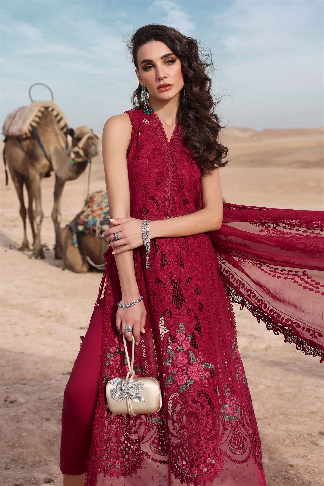 MARIA B LUXURY LAWN UNSTITCH