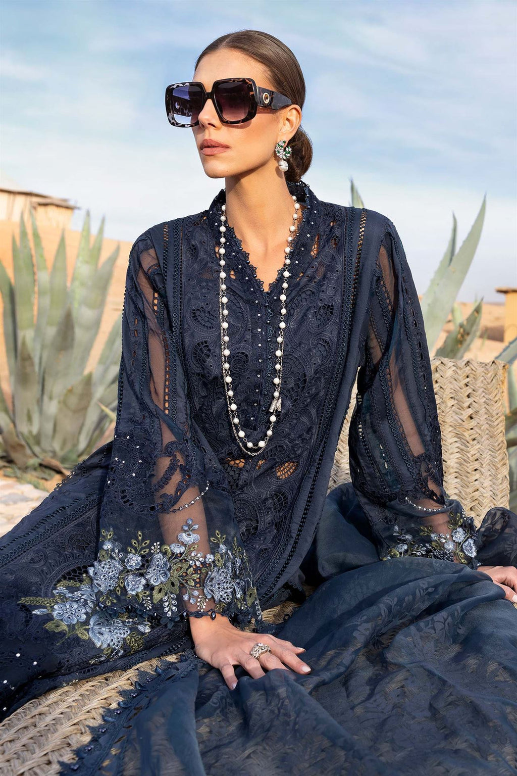 MARIA B LUXURY LAWN UNSTITCH