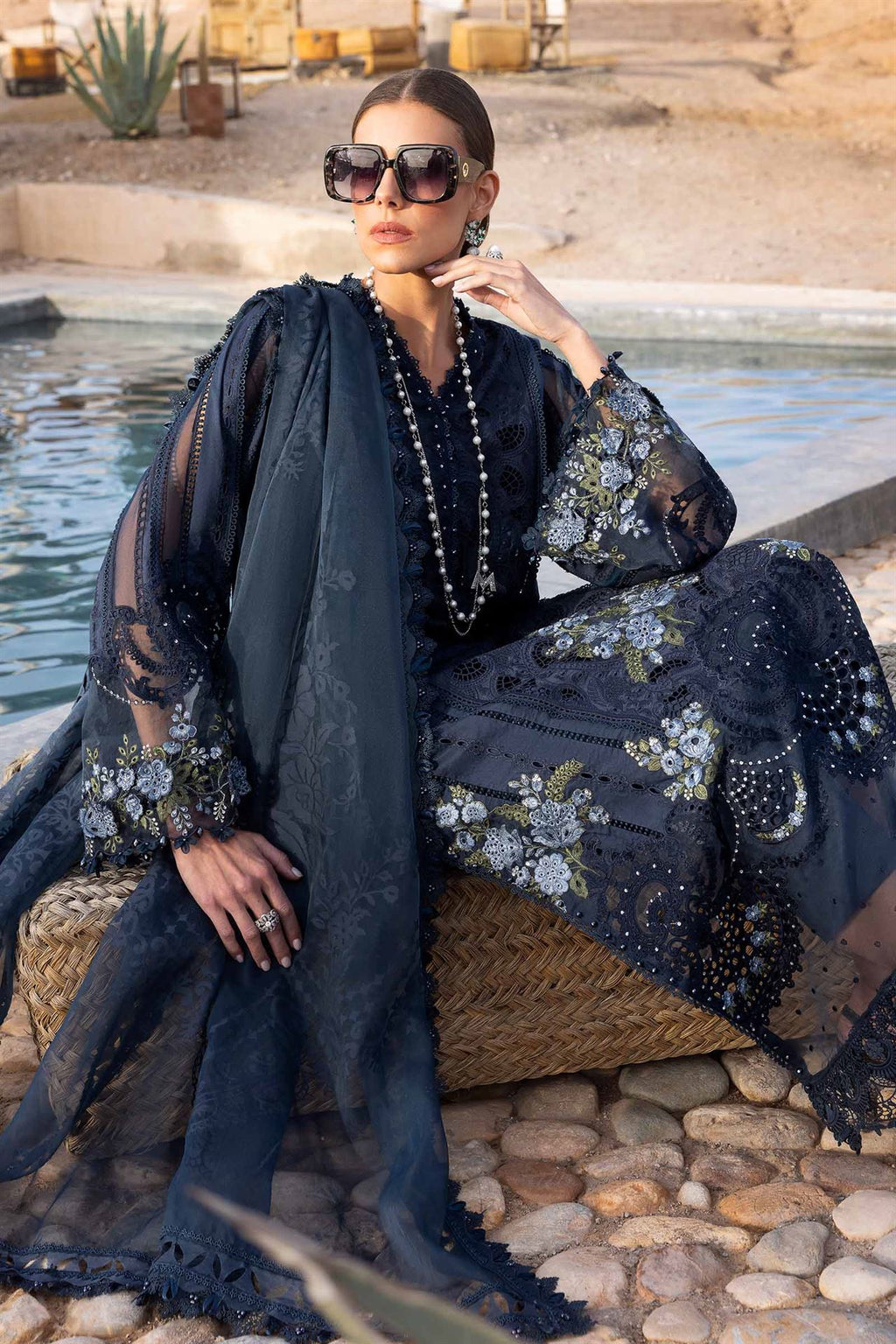 MARIA B LUXURY LAWN UNSTITCH