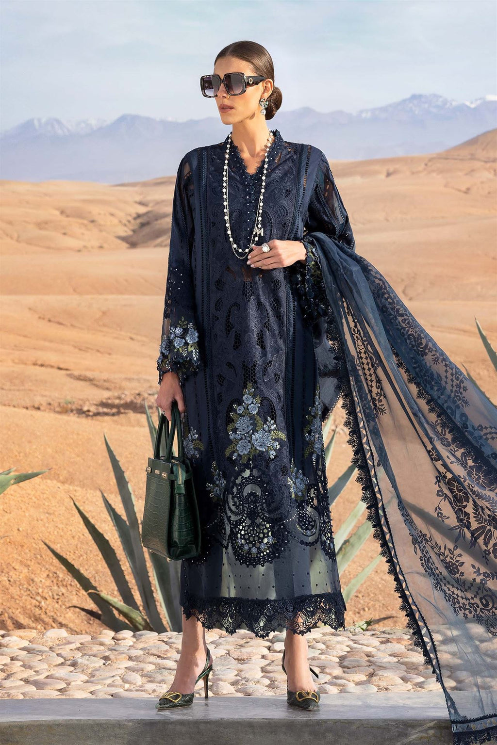 MARIA B LUXURY LAWN UNSTITCH