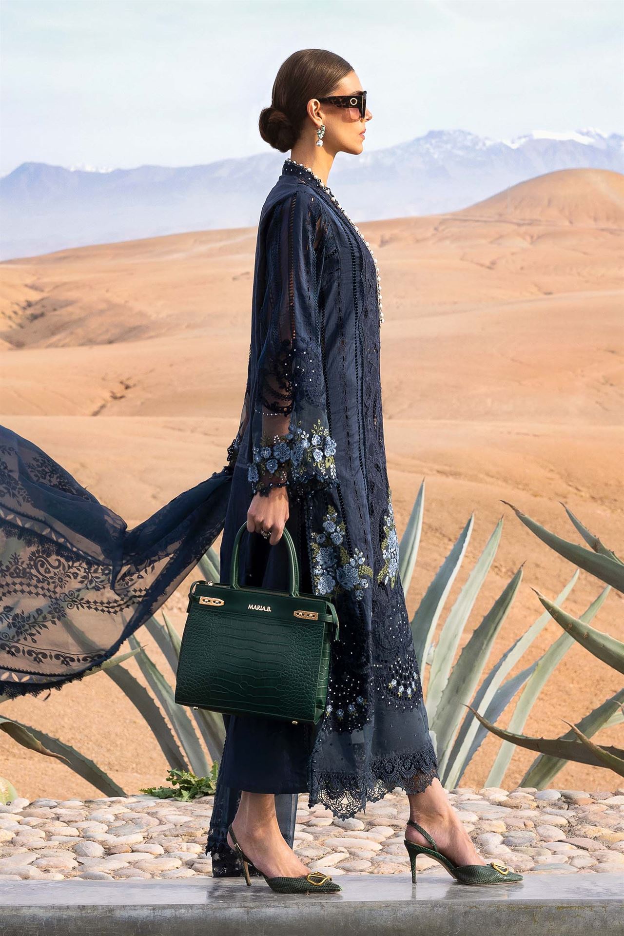 MARIA B LUXURY LAWN UNSTITCH