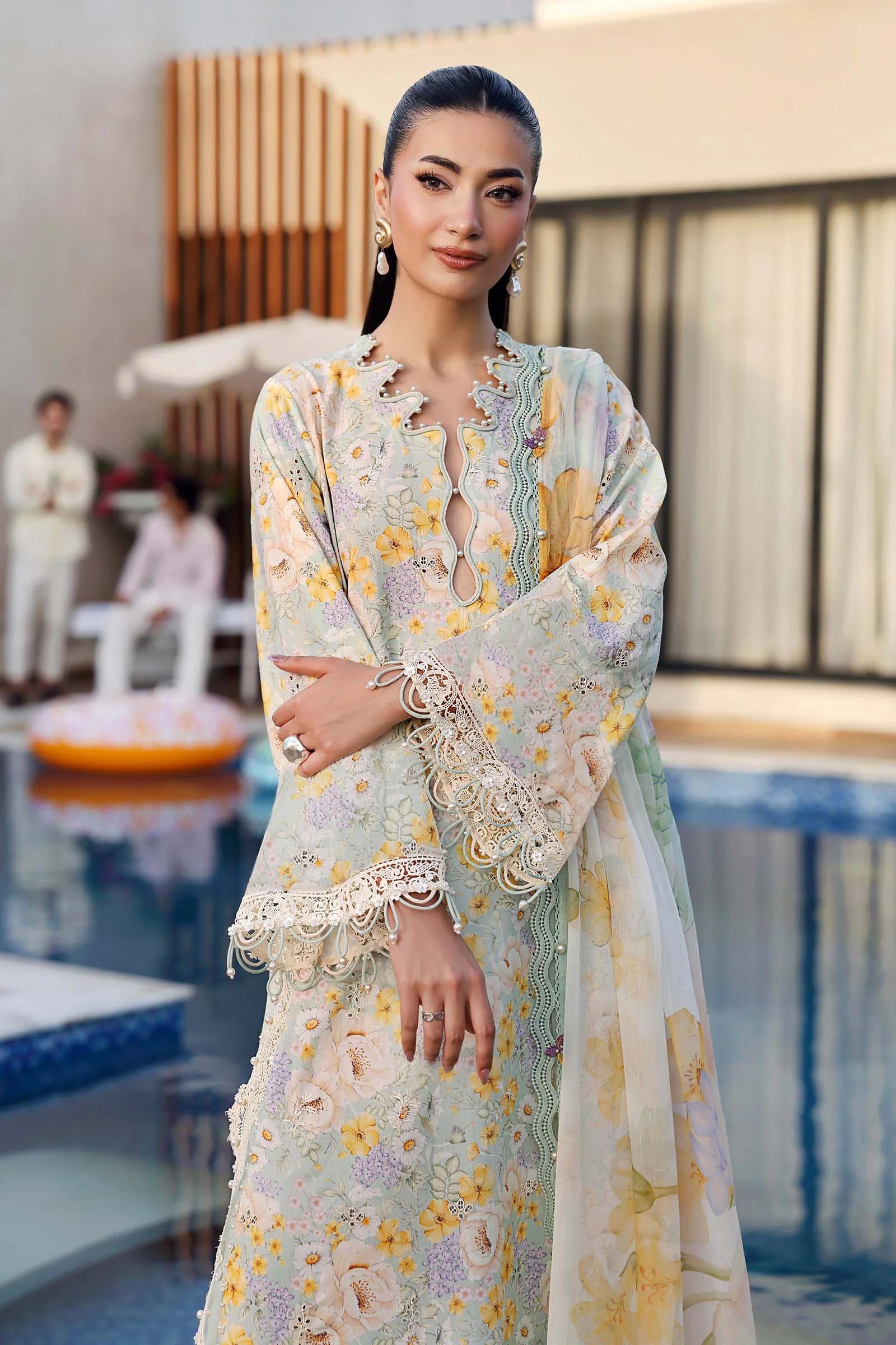 MARIA B LUXURY LAWN UNSTITCH