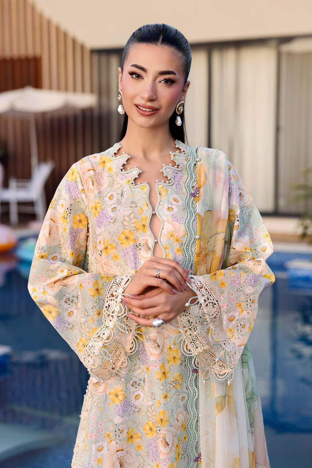 MARIA B LUXURY LAWN UNSTITCH